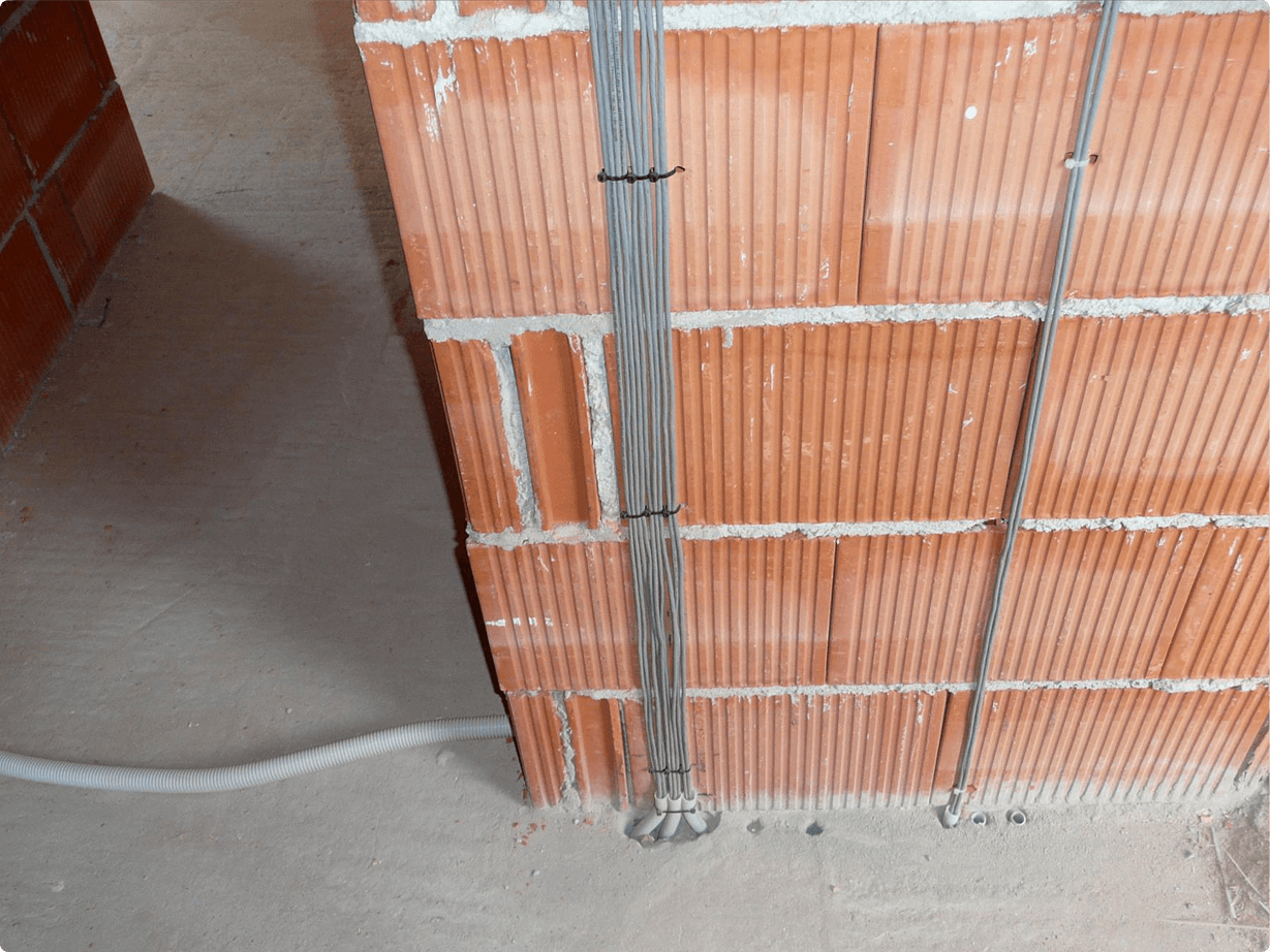 Vše začíná kabely